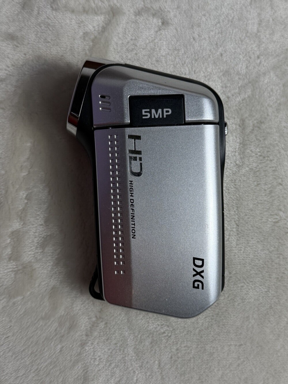 DXG DXG-5B6V HD 720p Pistol Grip Digital Video Camcorder Silver TESTED WORKING
